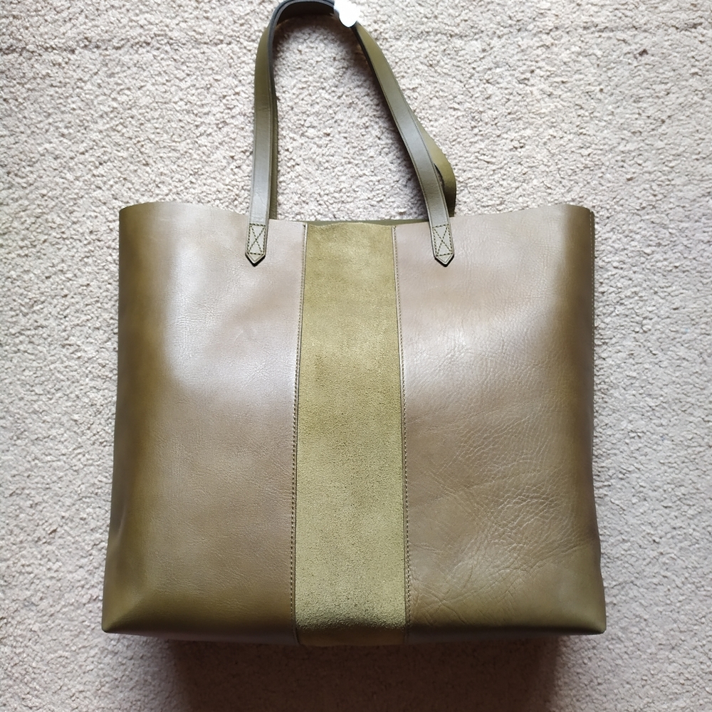 Madewell Suede Stripe Transport Leather Tote
NWT - Picture 6 of 8
